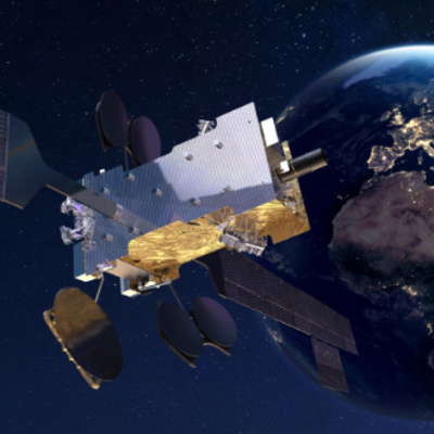 Thales Alenia Space and Hispasat start the development of the world’s first quantum key distribution system capacity from geostationary orbit